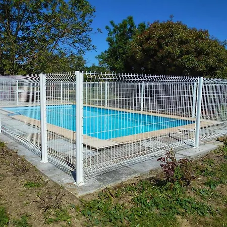빌라 De 3 Avec Piscine Privee Terrasse Et Wifi A *